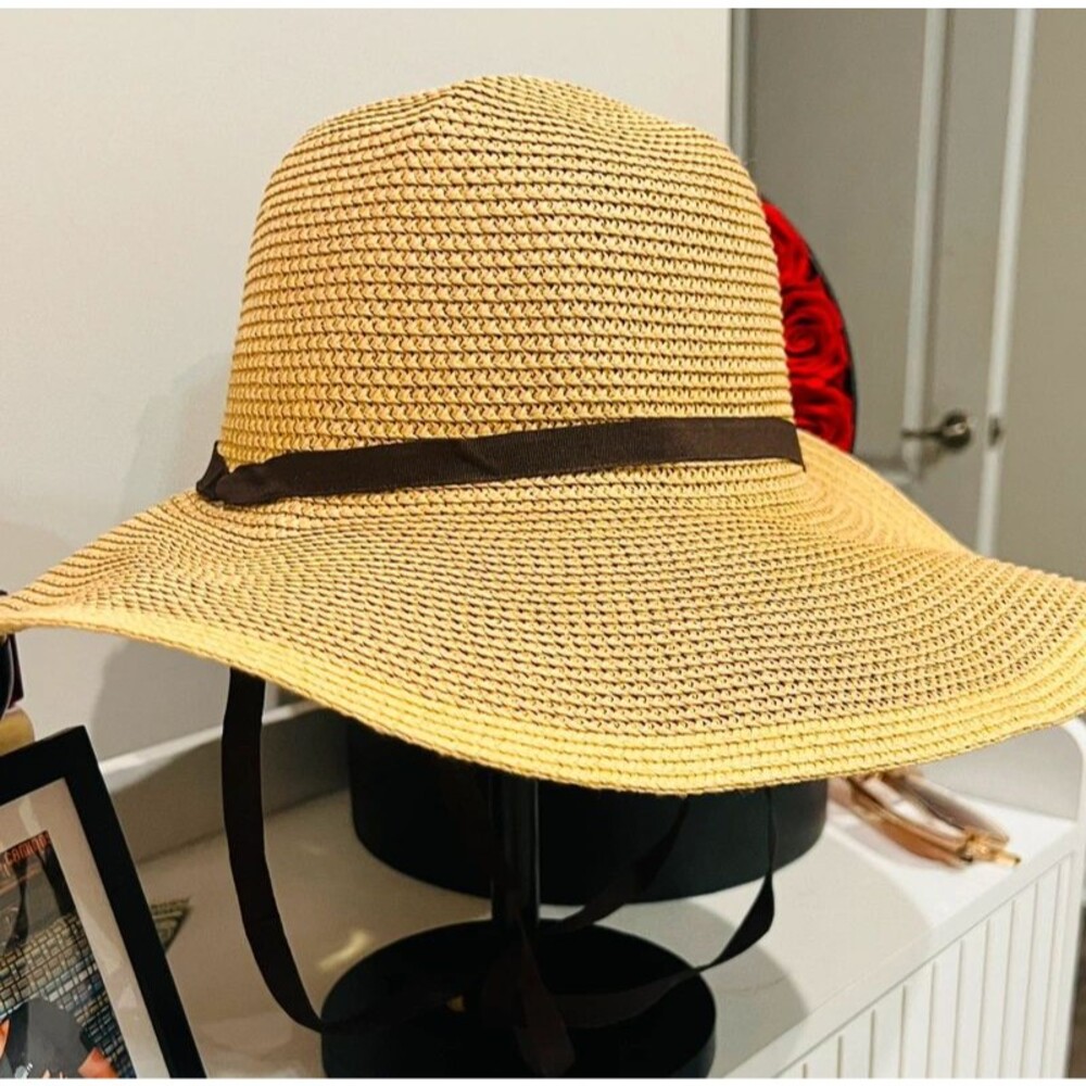 Smith & Hawken Wide Brim Straw Sun Hat Beige Brown Ribbon One Size